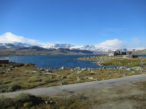 Uitzicht in Finse tijdens een tussenstop van de de trein (Oslo-Myrdal)